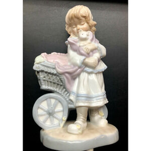 Italian Hand Painted Porcelain Figurine by Lisa Martin Dolfi ~My First Kitten~